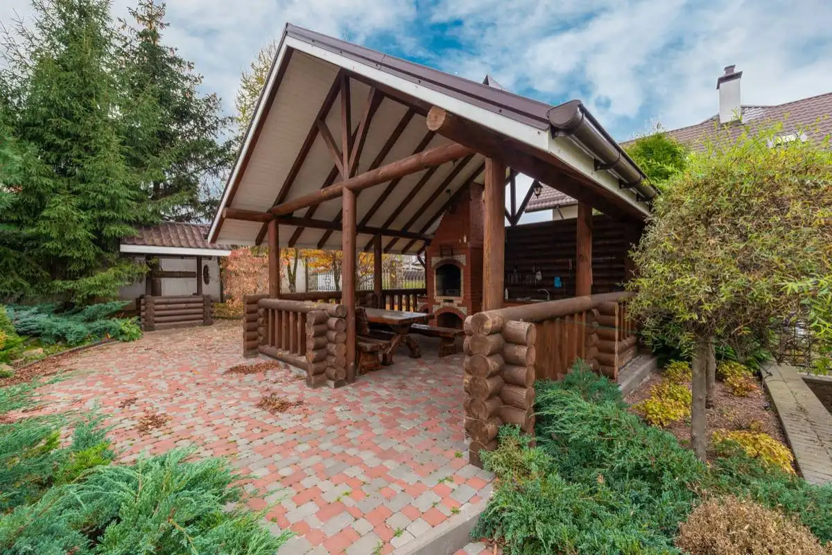 Screened Porches & Screen Rooms in Goodyear, AZ